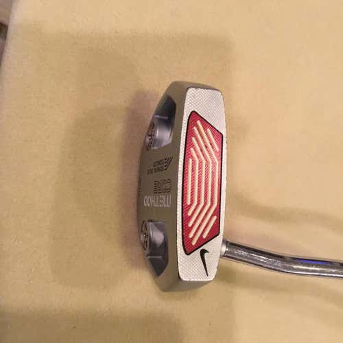 Nike Method Core MC11w Mallet Putter Right Hans