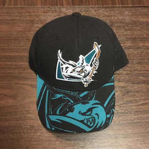 Pro Stock San Jose Barracuda Hat E43