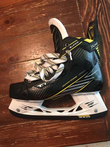 New Super Tacks Hockey Skates Senior Size 8.5