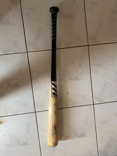 2018 Posey28 Bat
