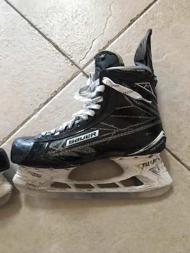 Supreme 1S - Custom Hockey Skates Senior Pro Stock Size 11