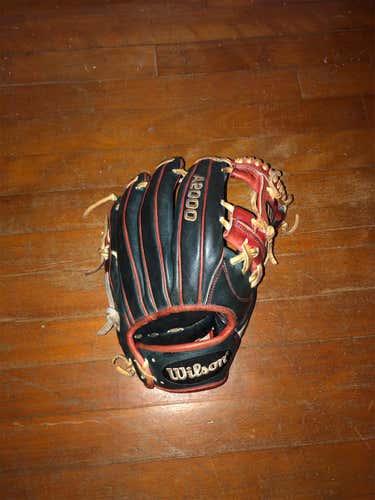 A2000 Baseball Glove
