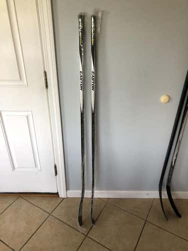 2X New Easton Stealth CX Hockey Stick Righty Mid Junior