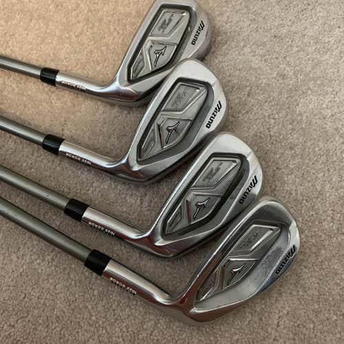 JPX 850 Iron Set Right