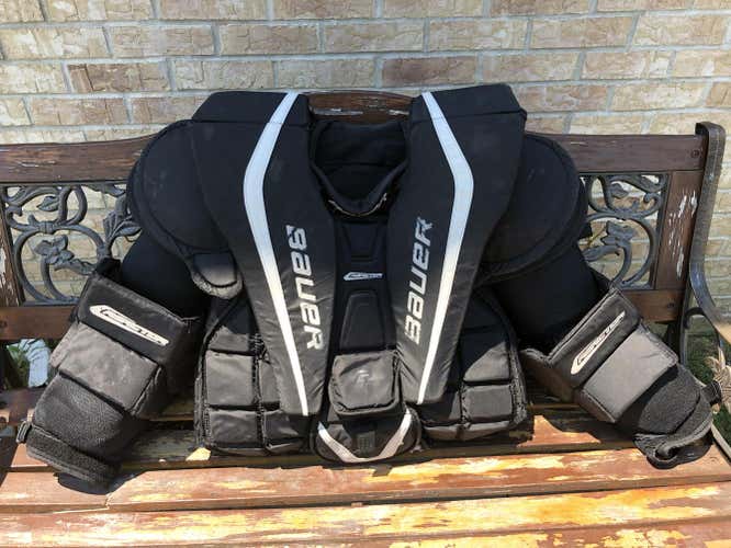 Bauer Reactor 7000 Goalie Chest and Arm Protector Goalie Chest Protector Senior