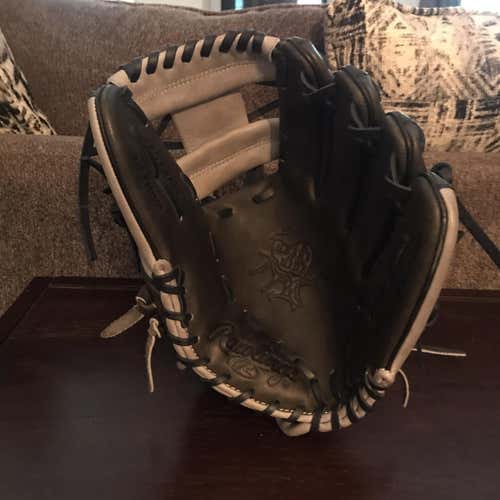 Heart of the Hide Baseball Glove