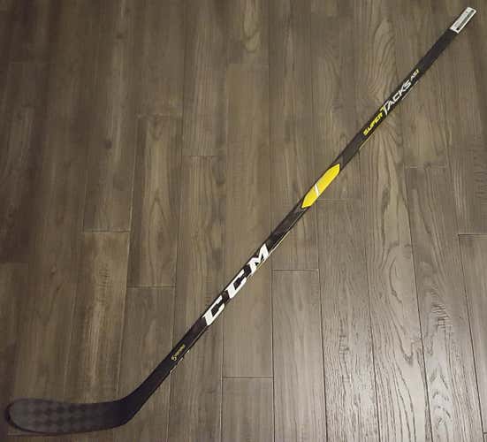 New RH PRO STOCK CCM Super Tacks AS1 - 80 Flex P28