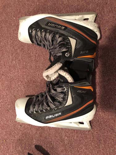 Elite Hockey Goalie Skates Size 8