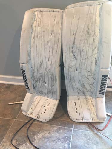Vaughn Goalie Leg Pads Junior