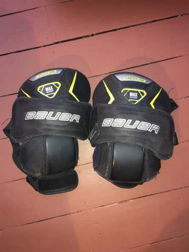 Bauer Supreme Knee Guards