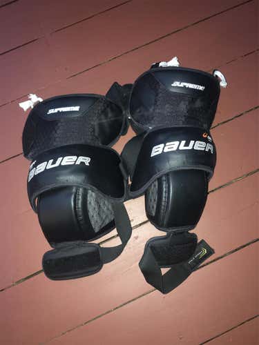 Bauer 1S OD1N Knee Guards