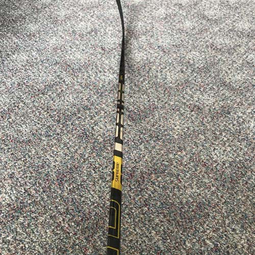 Supreme 2s Hockey Stick Righty Mid Pro Stock