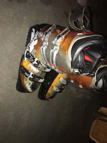 Enegyzer 120 Ski Boots