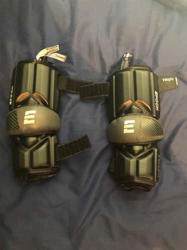 New Medium Integra Arm Pads