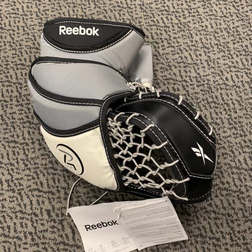 New Reebok 4k Goalie Gloves & Blockers Full Right Junior
