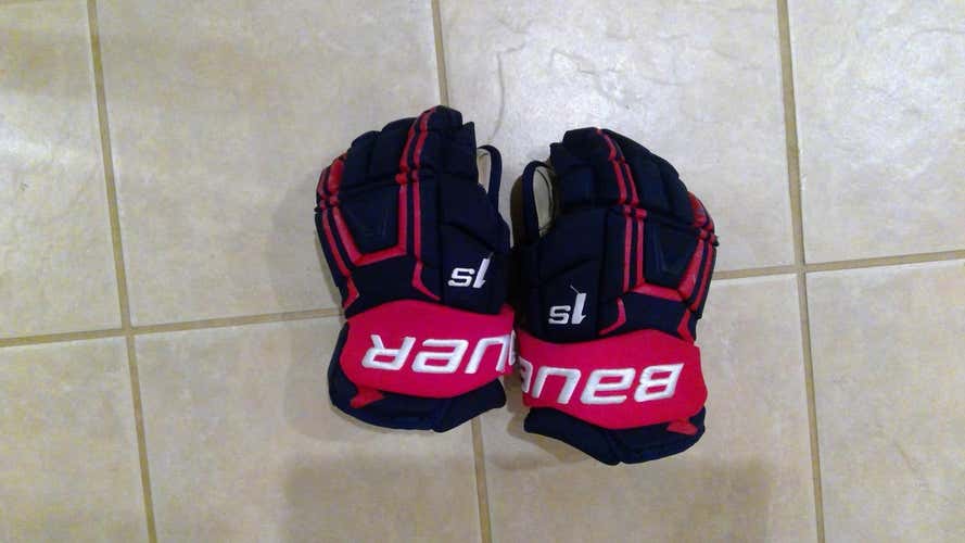 USA Bauer Supreme 1S Gloves Senior Pro Stock