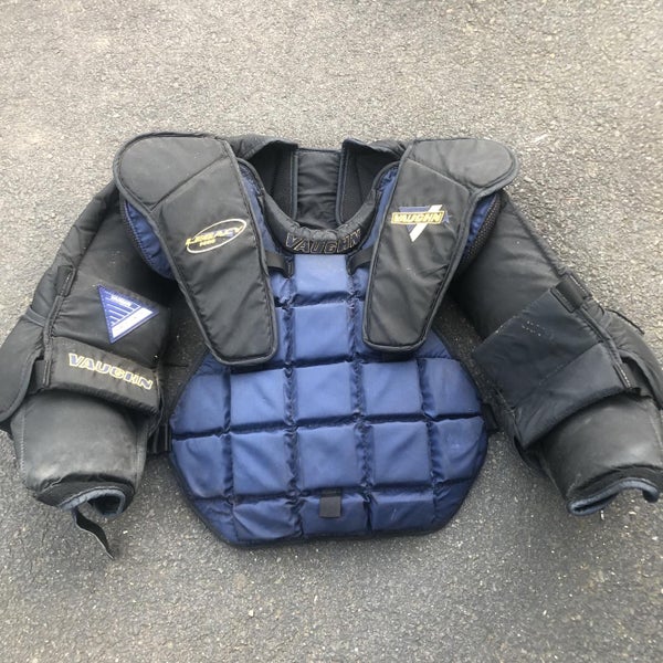 Vaughn Goalie Chest Protector Senior - Legacy 1400
