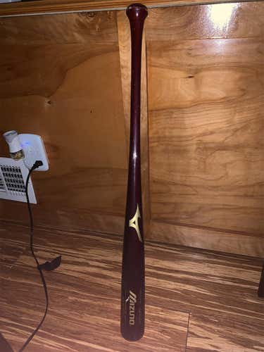 2018 Mizuno Bat