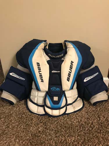 Bauer Reactor 7000 Goalie Chest and Arm Protector Goalie Chest Protector Intermediate