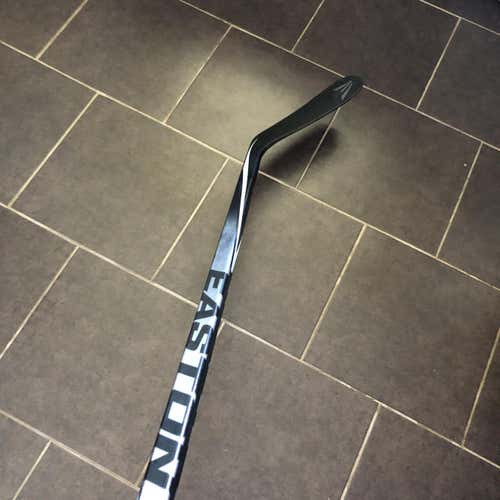 New Synergy HTX Hockey Stick Righty Mid Senior
