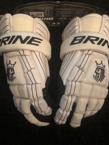 New King Superlight Lacrosse Gloves