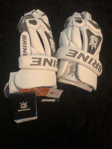 New King V Lacrosse Gloves