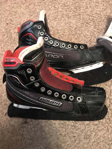 X900 Hockey Goalie Skates Senior Pro Stock Size 9