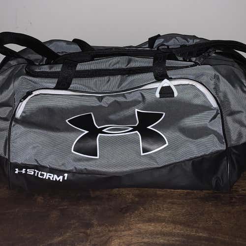 Under Armour Victus Academy Duffle