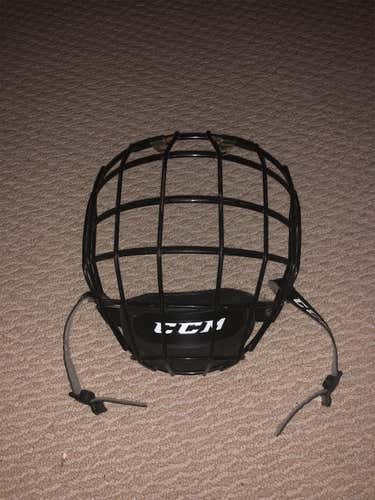 CCM FM580 Medium Cage