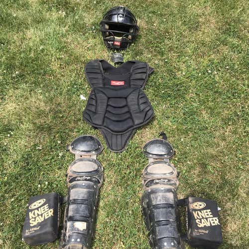 Rawlings Catcher's Equipment Full Set (Including Throat Guard And Knee Savers)