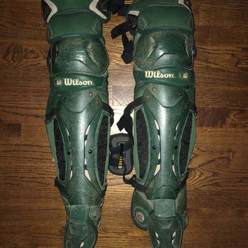 Wilson Catcher's Leg Guard Adult