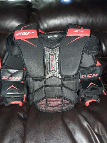 CCM Extreme Flex EFlex Shield E1.9  Chest and Arm Protector Goalie Chest Protector Intermediate