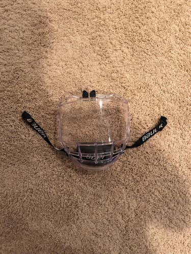 Bauer Concept 3 Sr. Bubble Face shield