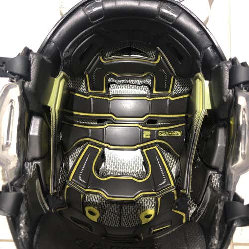 Re-Akt 100 Helmet