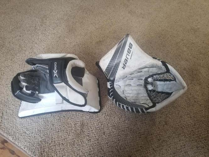Bauer X900 Goalie Glove & Blocker Regular Intermediate Pro Stock