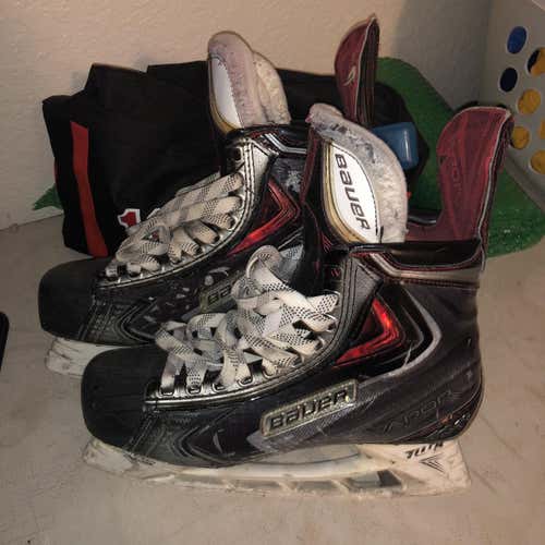 Bauer Vapor APX2 Hockey Skates Size 8.5