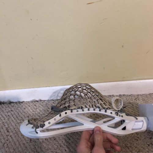 Used Command Send Offers Trade For A White Piece Of 4s Or 3s