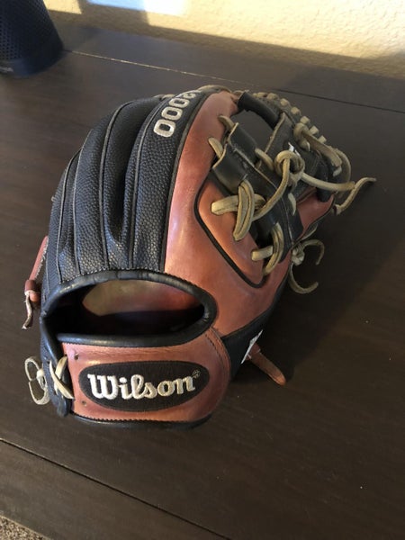 Wilson A2000 1786 Baseball Glove Adult