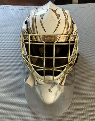 Bauer Profile 1400 Goalie Mask Junior White/Gold With Dangler