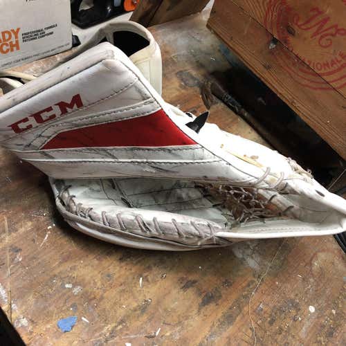 Extreme Flex II 860 Goalie Glove Regular Senior