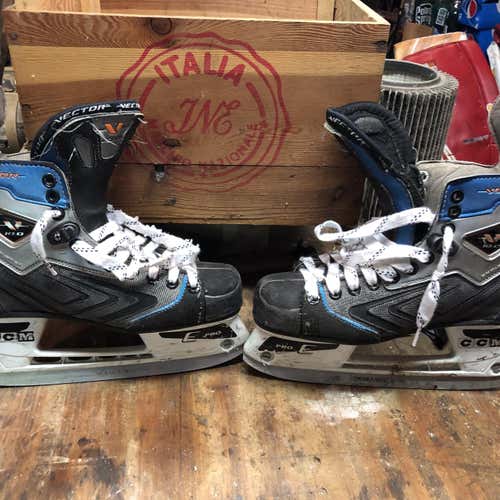 CCM Hockey Skates Size 6