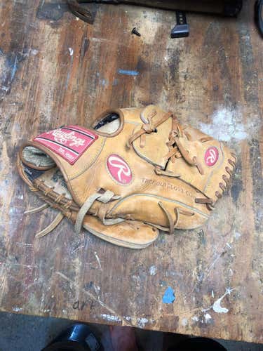 Rawlings Gold Glove Baseball Glove