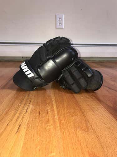 Burn Goalie Gloves