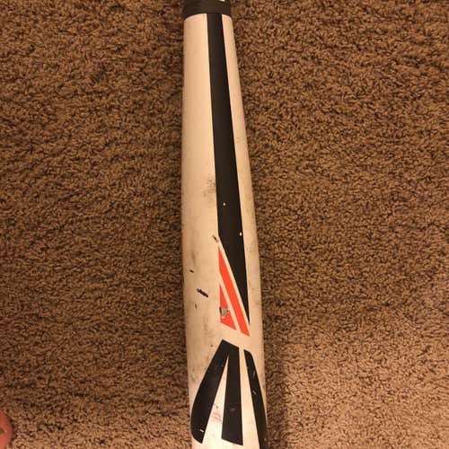 Easton Mako Bat Hardly Used