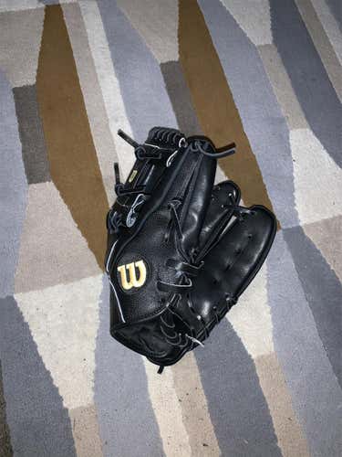 Black Pro Stock Wilson A2000 Glove (MLB Players Only Glove)
