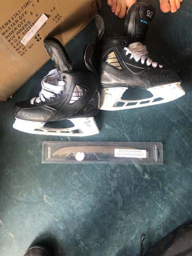 Pro Custom Hockey Skates Size 6