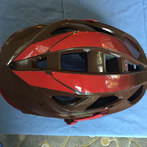 S Helmet
