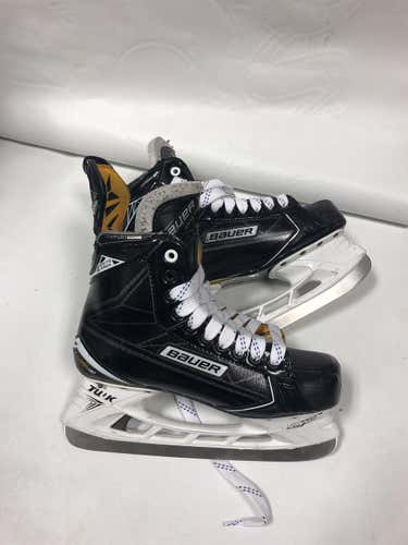 Lightly Used Ignite pro + Hockey Skates Pro Stock Size 8