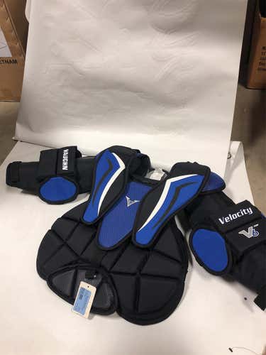 New V6 700 Goalie Chest Protector Junior