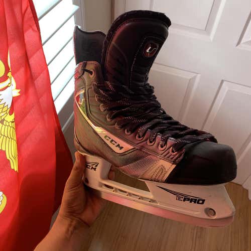 U+ Crazy Light Hockey Skates Senior Size 11